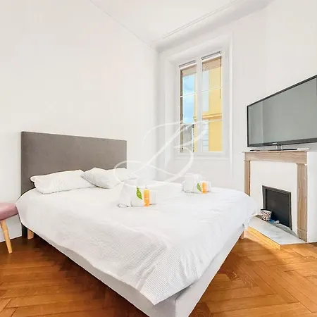 Le Bourgeois Spacious 3 Bedroom アパート *