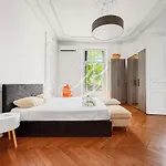 Le Bourgeois Spacious 3 Bedroom